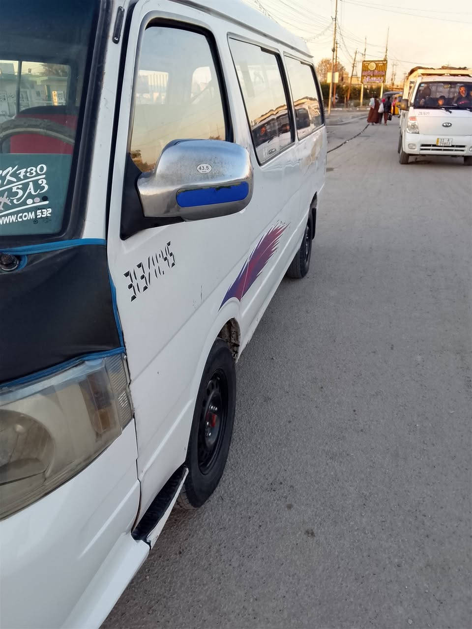 سلام عليكم شباب
من رخصة ادمن المحترم كيا فتون موديل 10مكينة البارحة مجفتة 
كلة جديد كير اكسل خير من الله صدر امامي خلفي تخم تاير نوزل بلكات جددد كهربائيات كلة شغالة تحويل علية هيئة وغرامات علا مشتري اخوان الاتصال علا صاحب سيارة *********** سعر 27 بية مجال حك جية كلش قليل
