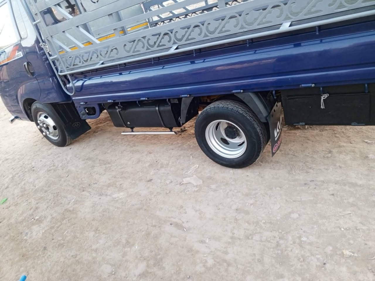 سلام عليكم كيه بنكو 18مسكر ادبلو تخم تاير سياره مكفوله تحويل مباشر مكينه وكير وحداديه مكفوله سياره جاهزه محوره ويل وستاد مشروع وطنية 7كير 155مكان ذي قار قظاء النصر ***********
