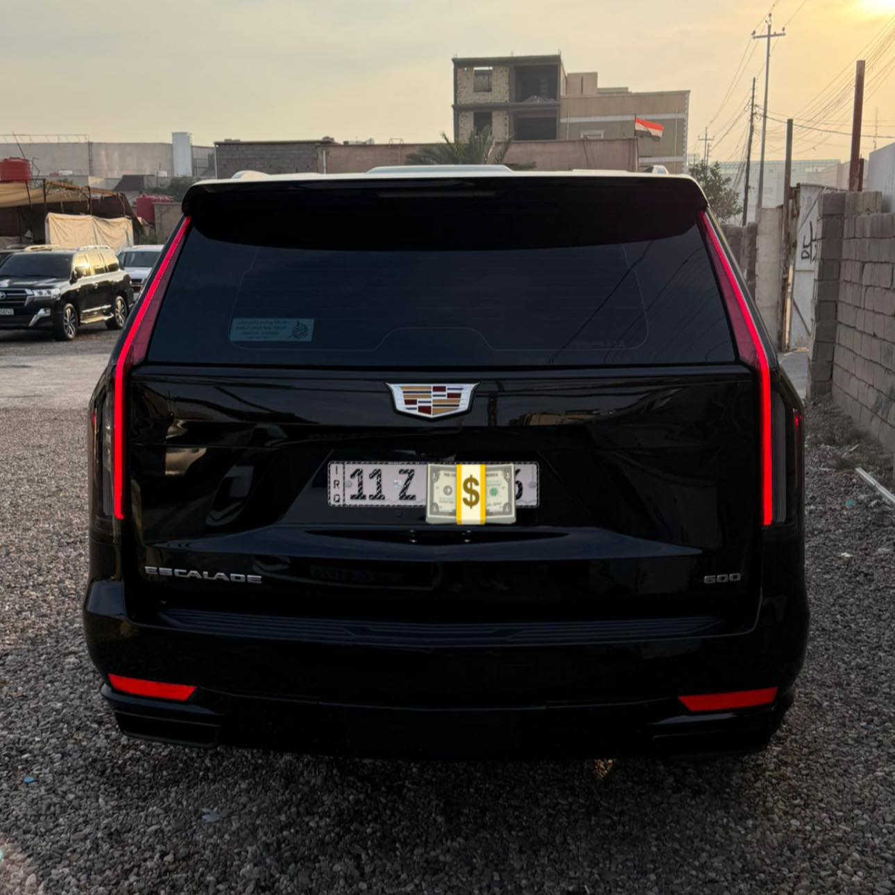 كاديلاك إسكاليد (2024) فول مواصفات🖤🔥🔥
🚗 خليجي 🇰🇼فئة إسبريسو

🛡️ مكفولة كفالة عامة💯
📦 مغلفة نانو
📏 ماشية 5,000 كم
🔊 نظام صوت 36 سماعة
💺 مساج كراسي – أعلى فئة
🪪 رقم بغداد

📮 السـعـر ✅ لايك و تعليق يصلك بالخاص 📩

مكان تواجد السيارة: البصرة
رقم صاحب السيارة: ***********
الصفحة مكلف بالنشر
