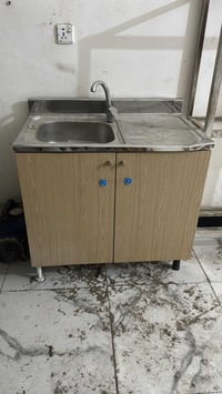 كاونتر مع السنك ب35 لتواصل 07705890137