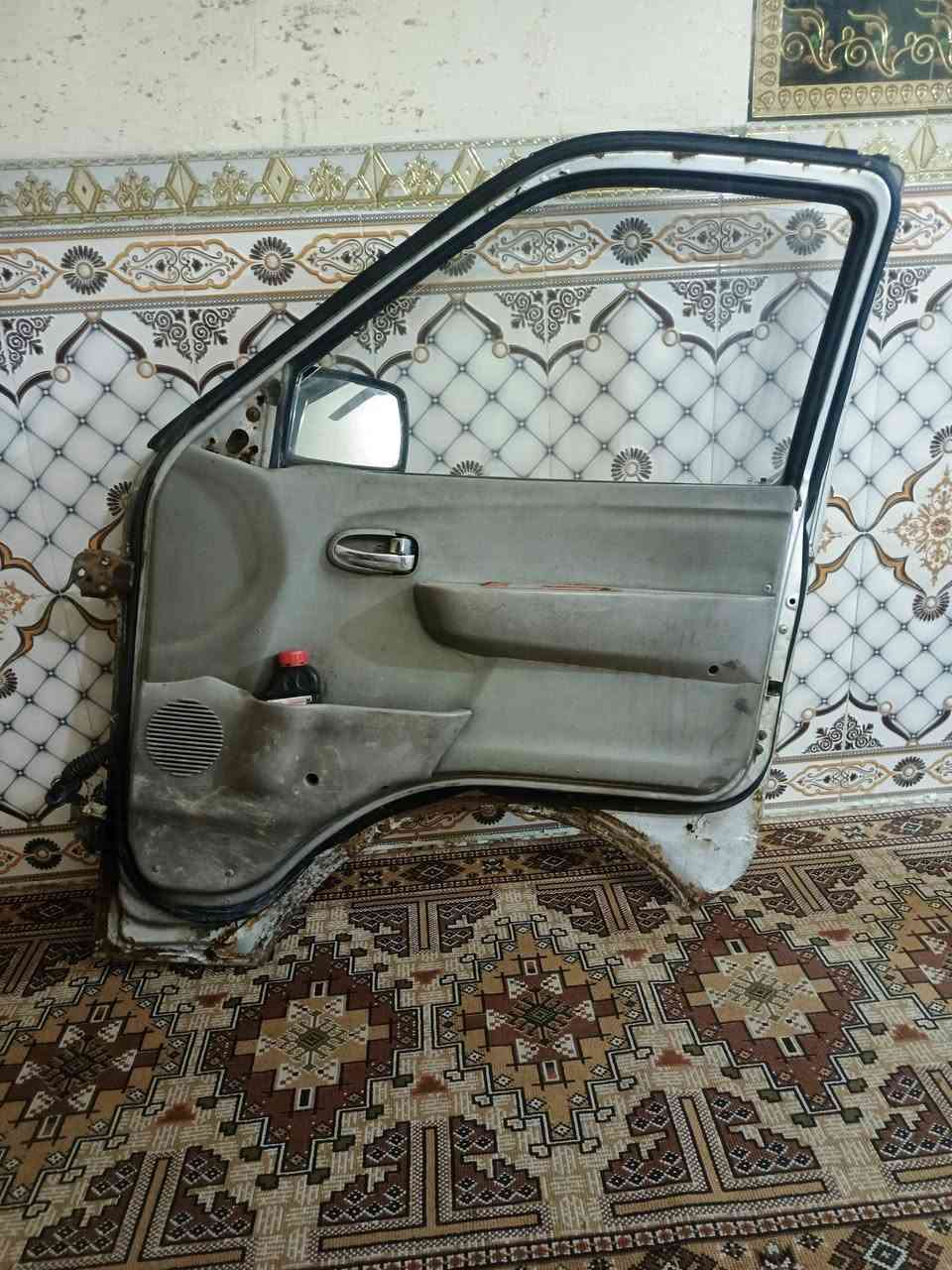 سلام عليكم بيبان منغولي للبيع وبنيد وبطاين مال بريجو
***********
