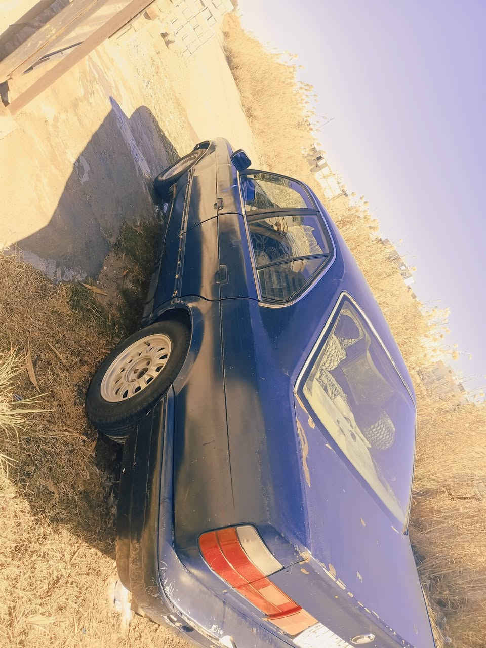 سلام عليكم بيئم 525 موديل 1991 رقم واسط تحويل مباشر سيارة كير عاطل حدادية وبور سترين مابيهن شي كهربائيات شغالة سعر 25 مكاني بغداد ***********
