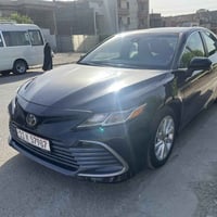 وبركاته للبيع تويوتا كامري موديل 2023 وارد أمريكي مواصفات LE ماشي 44 أ...