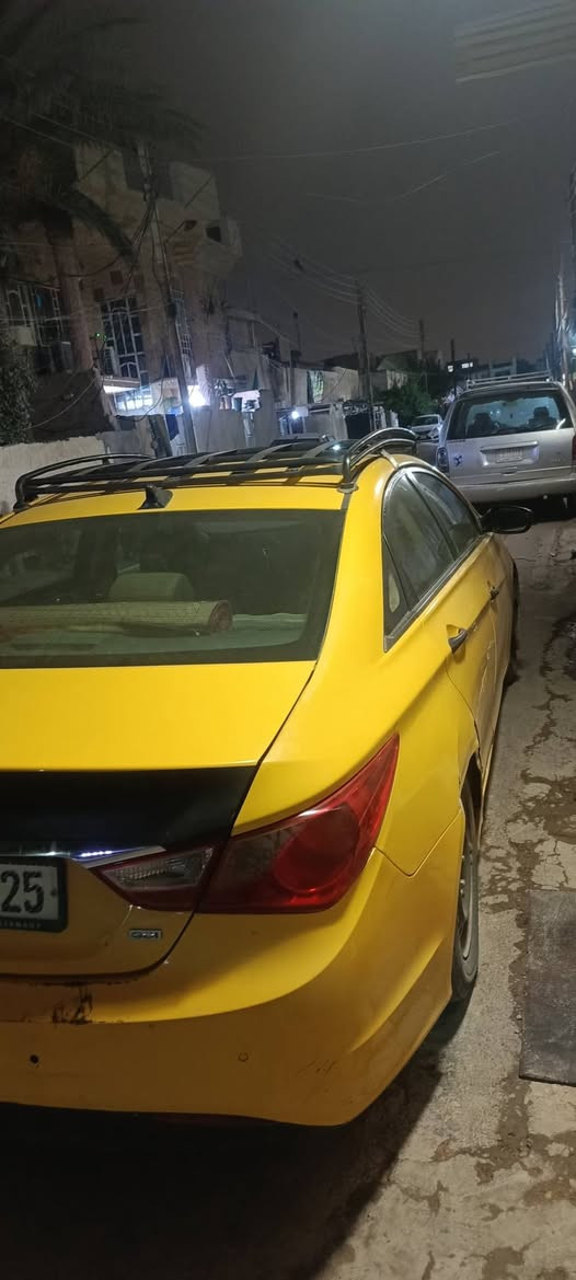 سوناتا للبيع موديل 2011رقمهه ديالى السعر 82 الاتصال على هذا الرقم*********** مكاني الزعفرانيه
