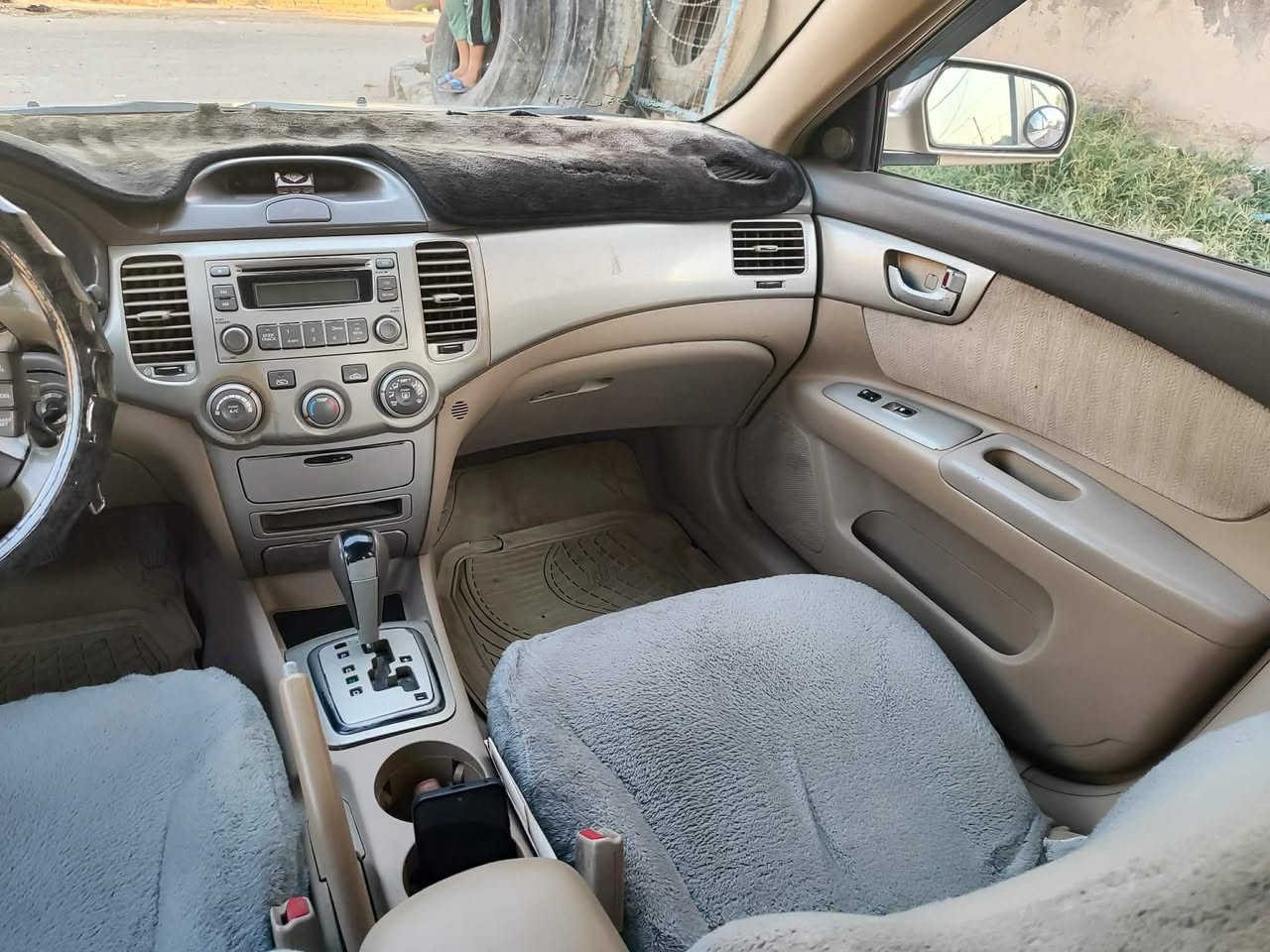 السلام عليكم كيااوبتما2007 للبيع كير ومحرك خير من الله بيهه حزام صبغ جراد تخم تاير جديد حداديه جديده كهربائيات كلهه شغاله سنترلوك شغال محرك 2400 امريكيه تبريد ثلج رقم بغداد نكليزي السعر79 وبيها مجال العنوان بابل الحصوه ***********
