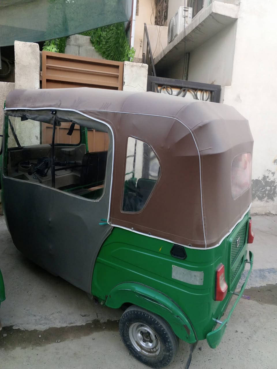 السلام عليكم تكتك البيع موديل 23 رقم ثاني يوم تحويل مكاني الدوره ابو دشير هاذا رقمي ***********
