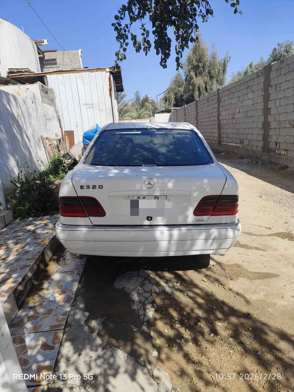مرسيدس ام عيون w210 موديل 1996 ابيض رقم بغداد مكينة m104 خراطيم جاهزة من كلشي عدا ليك بالتبريد تخم تاير وباتري هستوني وسلف هستوني شادلها
عليها صيانة كاملة تبديل بلك و واير بلك ومجول وظفيرة جديدة وعقل وامبلايزر جدد 
حداديتها نص عمر 
بيها صبغات ابمكانات اثر جراد وطخطخات 
سعرها 90 وبيها مجال بسيط مكاني كربلاء 
تجي تكلب وتشوف بخدمتك 
رقمي 
***********
