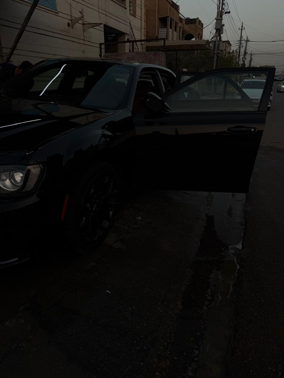 السلام عليكم ورحمة الله وبركاته
كرايسلر s300 وكالة هارلم
موديل ٢٢
ماشية ٦٤ قابل للزيادة
المواصفات

المواصفات
١- برده خلفيه
٢- رادار امامي
٣- داخل احمر بلادي
٤- هيتر تبريد كشنات
٥- بانوراما
٦- دمام خلفي
٧- اشاير بالمري
٨- هيتر مري
٩- كشنات كهرباء
١٠- كشنات حضن
١١- توويل
١٢- محرك 3.6
١٣- كَير S
١٤- نضام ملاحه
١٥- تشغيل عن بعد
١٦- حساسات امامي خلفي
١٧- ويل عشرين بلادي
١٨- شفتات ستيرن
١٩- مثبت سرعه
٢٠- نضام تزحلق
gbs نضام -٢١
٢٢- كشنات حفر S
٢٣- ساعه بلاديه
٢٤- سستم سماعات
٢٥ - رادار خلفي
٢٦- رادار جانبي
٢٧ - شاشا ابل كار بلي
٢٨- خزن ميموري
٢٩- ستيرن كهرباء
٣٠- سترين تدفئه
وباقي مواصفات الs معروفة
للتواصل واتساب او اتصال مموجود على الفيس بوك
***********
