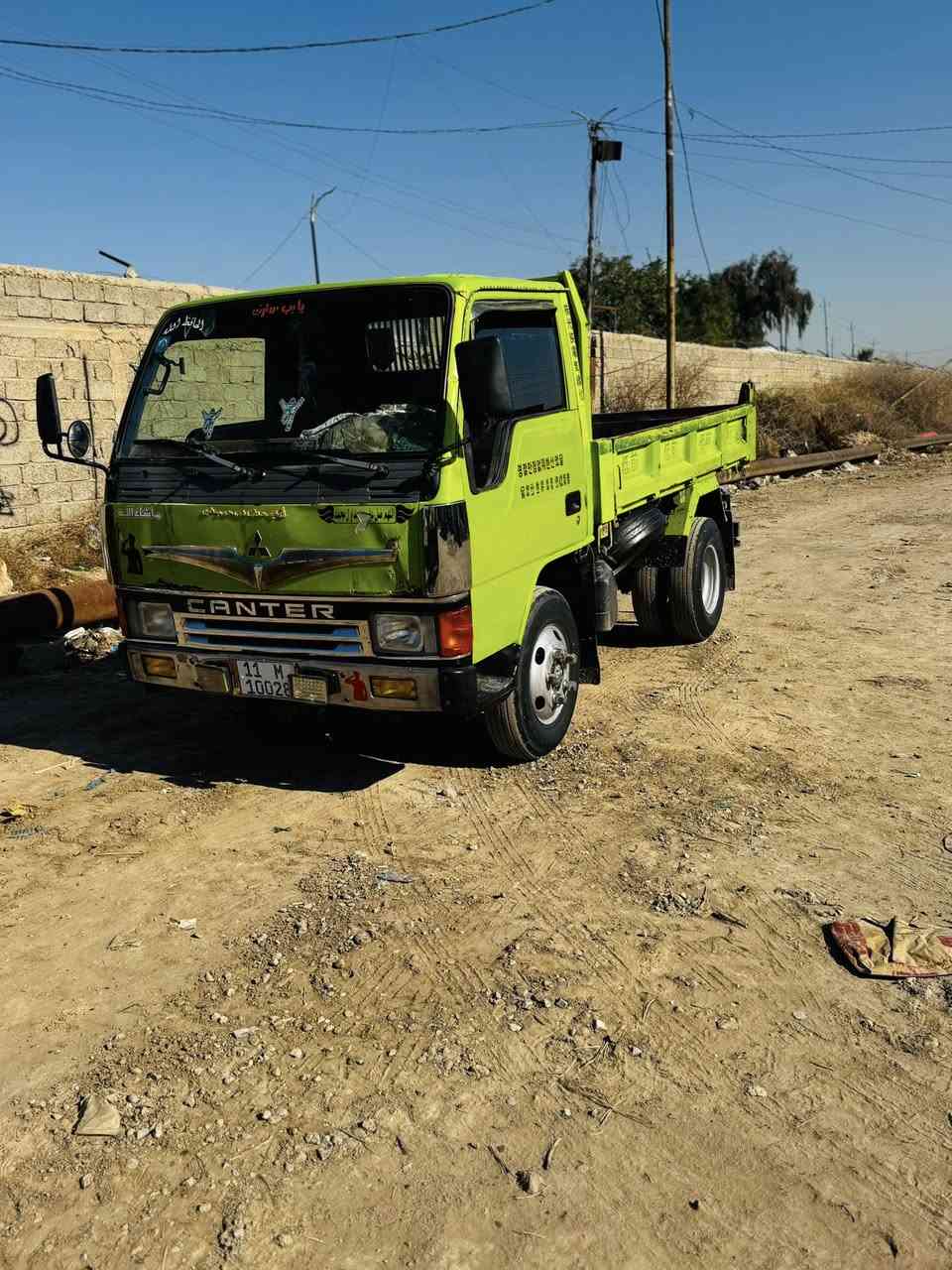 سلام عليكم كنتر قلاب بلادي للبيع سيارة  نضيفة مكفولة كفالة عامة مديل 92 رقم ابغداد إنكليزي  مكان ابغداد بل دورة***********
