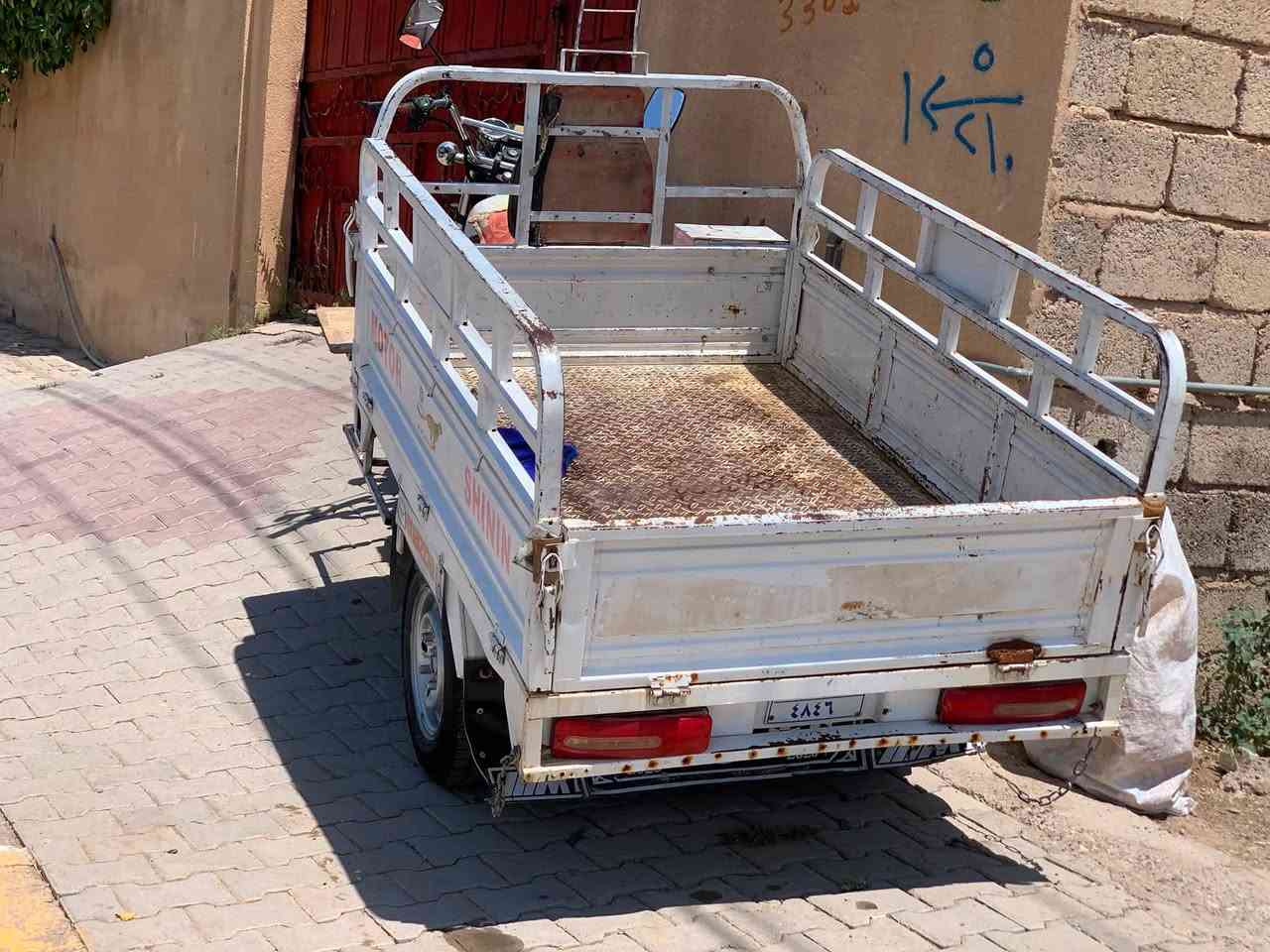 سلام عليكم اخوان ستوته شاخوان للبيع موديل 16محرك2020 كير بوكس اليوم بدلته جديد رقم وسنويه وبليته بيها صاحبها بل عباسي ماندل بيتو ولا عندي تواصل ويا كهربايات كلها شغاله سلف اشاير كامل تايرات3 جديد دبلات جديد بودي لا فطر ولا خياس شرط مكاني الحويجه حي العسكري سعر مليون125 بيها مجال متواجد خاص 24 ساعه التصال***********
