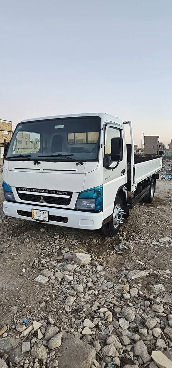 كنتر ٢٠١٤ رقم بابل انكليزي
مكفوله كفاله محرك كير اكسل 
تانكي ٢٠٠ لتر سياره جاهزه  محجروسيقفه موجود
السعر ١٧٥ وبيه مجال للطيبين اتصل ***********
