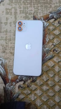 ايفون ١١ • مكفول • بغداد