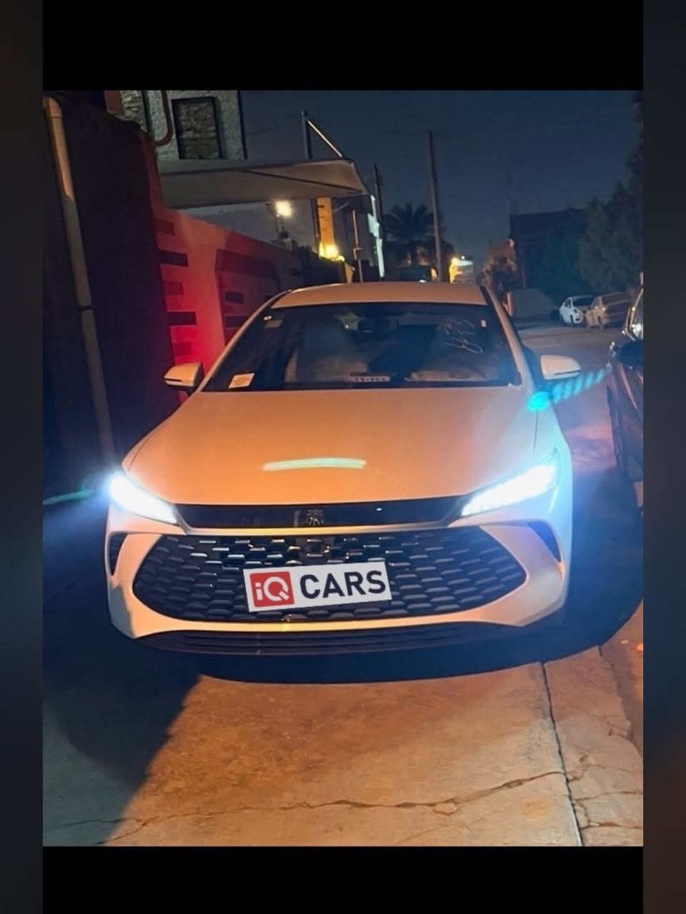 السلام عليكم BYD كلن بلس 2025 قماره حديد داخل زيتوني ماشيه 3500 بحاله الزيرو مرقم بابل مع كافه ملحقاتها وكاعيات الشركه غير مستخدمه السعر 19300 رقمي
*********** واتساب او اتصال فقط
