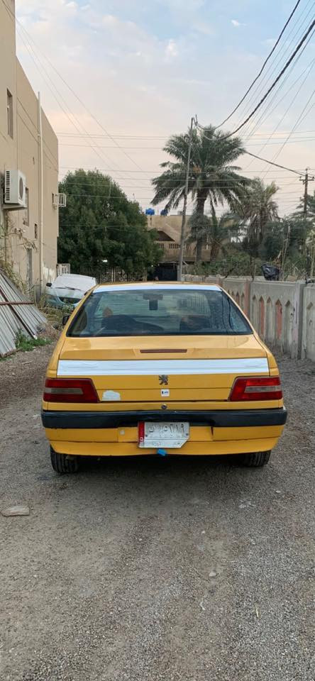 سلام عليكم بيجو الميس 2015 سياره ما بيه لاضربه ولا تبديل عدا صبغ جاملغ فقط بدون دواخل أثر طخه صغيره سياره نضيفه باقي كفاله كير ومحرك مكفولات غرفته حلوه كهربائيات كله شغاله تبريد ثلج تخم تايرات جديد رقام نكليزي باقي بس عل استلام رقم بغداد سنويه جديده هيه غرمات مصفره مكان شهداء البياع *********** السعر 34وبيه مجال بسيط
