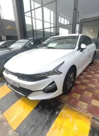 K5 نص فول بصمه بعدها بتراب كوريا خصوصي مو تكسي رقم بغداد مديل ٢٤ ماشيه...