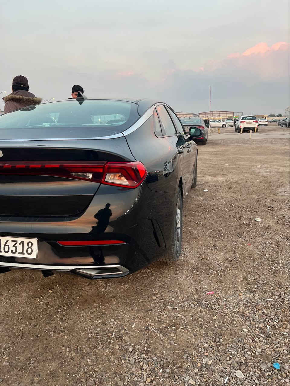 كيا فايف 23وارد بيها بنيد مبدل بيها بارد بالباب خلف العبري ماشيه 47 كيلو رقم أربيل رقمي *********** البصرة, العراق
