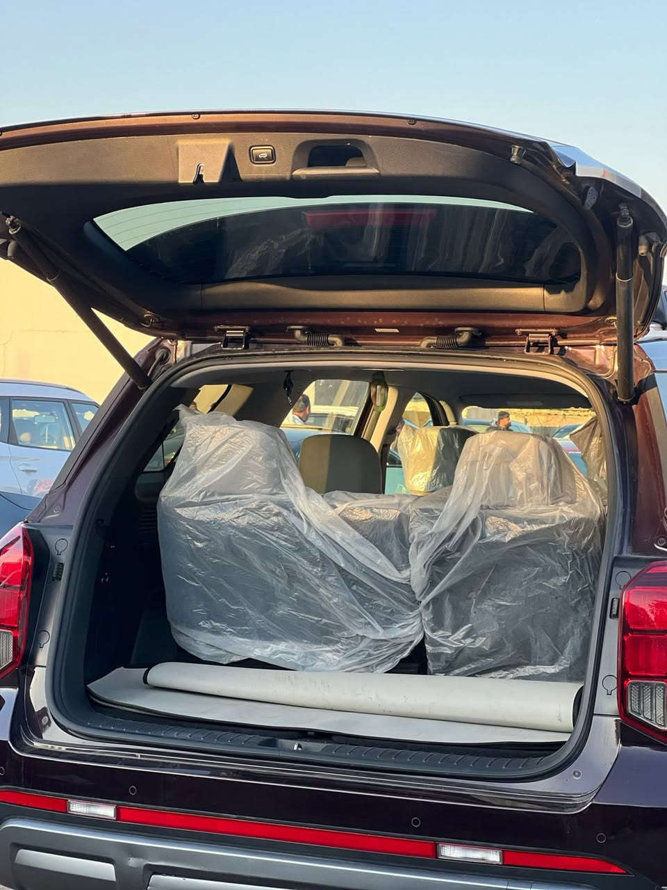 بلسايد 2024 فول مواصفات عدة الفتحة 7راكب رقم بغداد وارد أمريكي بل جاملغ الخلفي مال سايق شبر بس سعر310 للتصال ‭0782 138 7760‬
