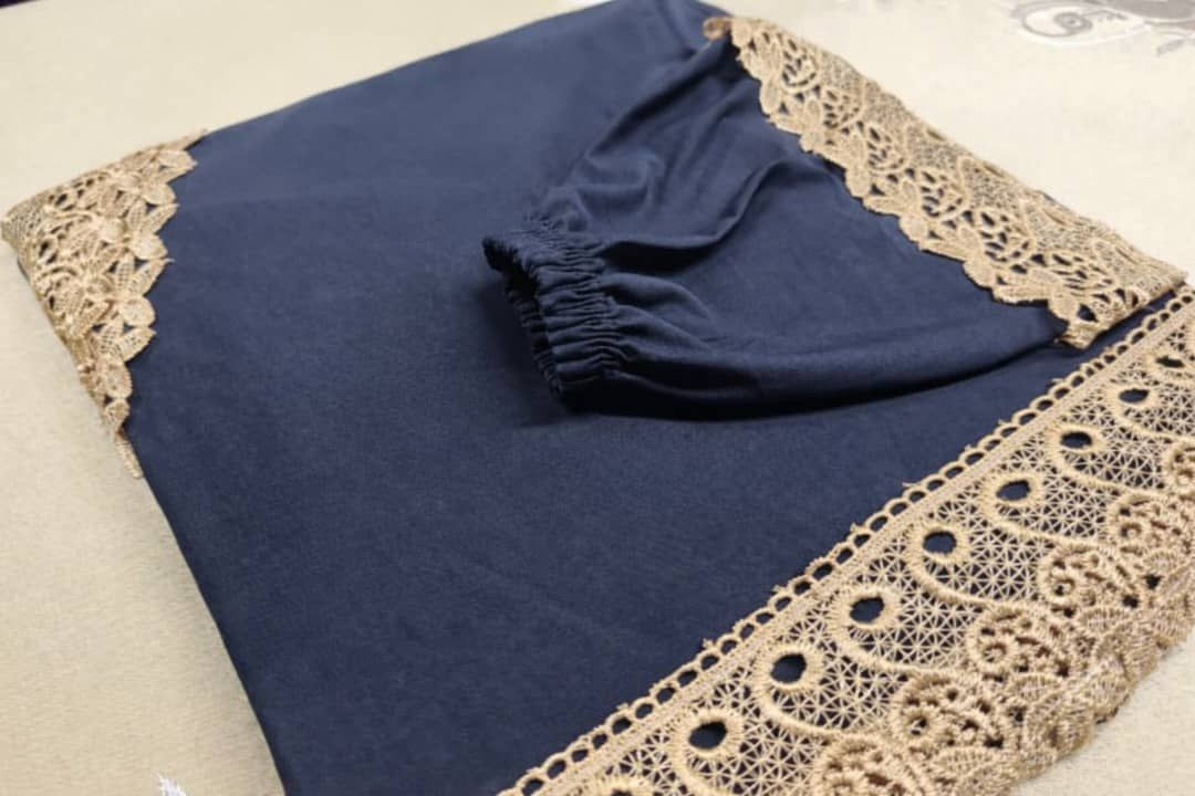 طقم صلاة أجنبي قماش قطن أجنبي مع ليكرا  قطعة تقيلة وتوب 😍
قياس ستندر من38لل48
الوان زيتي بيج كحلي اسود زهر احمر
ملاحظة هامة لقطعة تقيلة ومكفولة 
توصيل وشحن مباشر 😍


**إذا كنت صاحب هذا الإعلان وتريد حذفه لأي سبب، رجاءا أرسل رسالة إلى الدعم الفني**