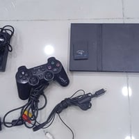 بلاي 2 • مستعمل شغال • ملحقات كاملة