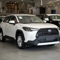 كورلا كروس هايبرد • ٢٠٢٤ • محجوزة للمصرف