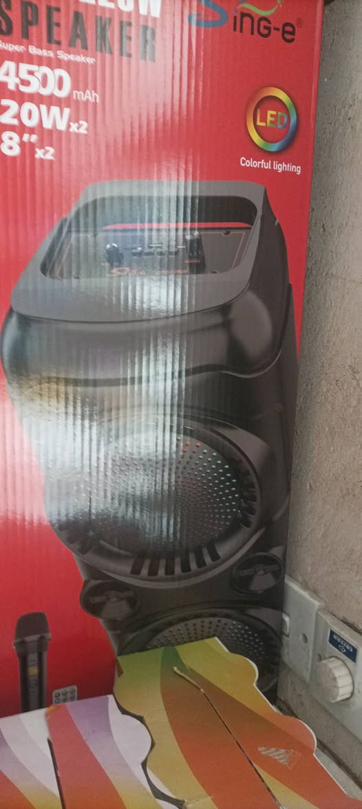 ام بي 3 حجم كبير سماعتين مايك لاسلكي مثل ما موظح بصوره  عندي قطعتين سعر القطعه 25


**إذا كنت صاحب هذا الإعلان وتريد حذفه لأي سبب، رجاءا أرسل رسالة إلى الدعم الفني**