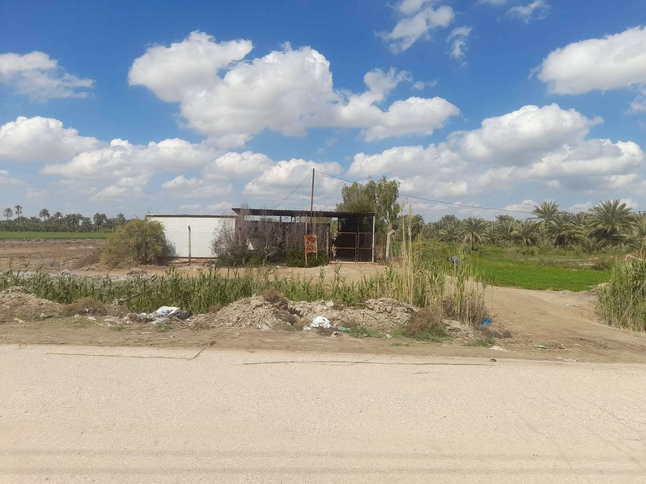 عرصه للبيع مساحه ١٢٥ متر  مربعه في منطقة المراشده للإستفسار 
***********
