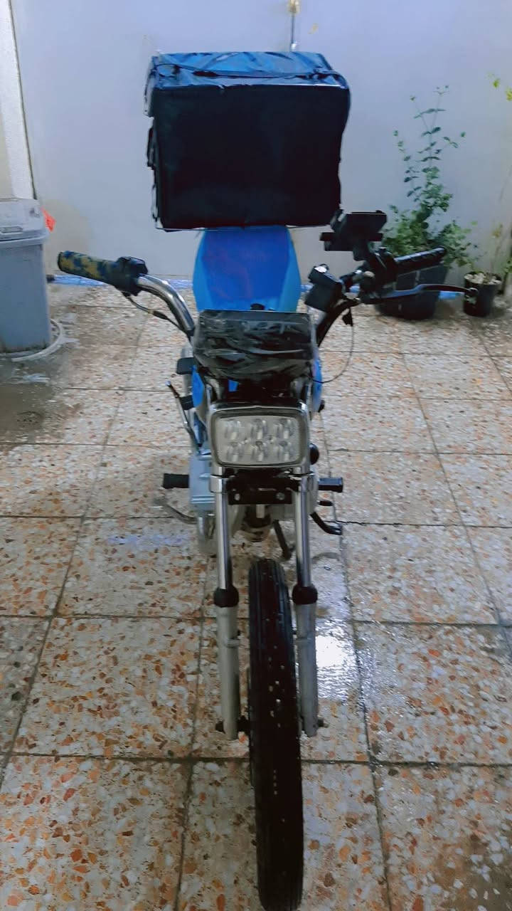 سلام عليكم دراجه إيراني للبيع دراجه خير من الله شغاله هندر وسلف كهرائيات كامله السعر450بيه مجال مكاني بغداد تقاطع درويش ***********واتساب فقط
