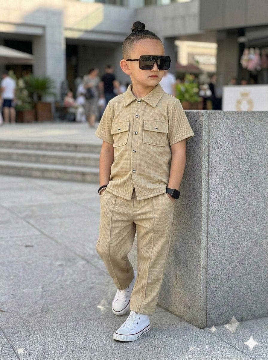 سوت ولادي قماش درجة اولى 
سعر الدرزن 90 الف 
عمر 6 الى 12 سنة 
القماش درجة اولى ولا غلطه


**إذا كنت صاحب هذا الإعلان وتريد حذفه لأي سبب، رجاءا أرسل رسالة إلى الدعم الفني**