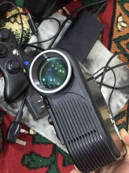 اكس بوكس 360 للبيع شهرين مستخدم مع ثلاث جوستكات  يوجد معه  دات شو     السعر145   المكان ديالى خان بني سعد يوجد توصيل. رقمي ***********
