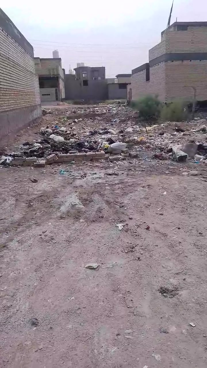 القطعه للبيع العنوان المسيب طريق اولاد مسلم حي أم البنين مساحه القطعه 200متر سند 25 زراعي للاستفسار الاتصال على الرقم ***********
