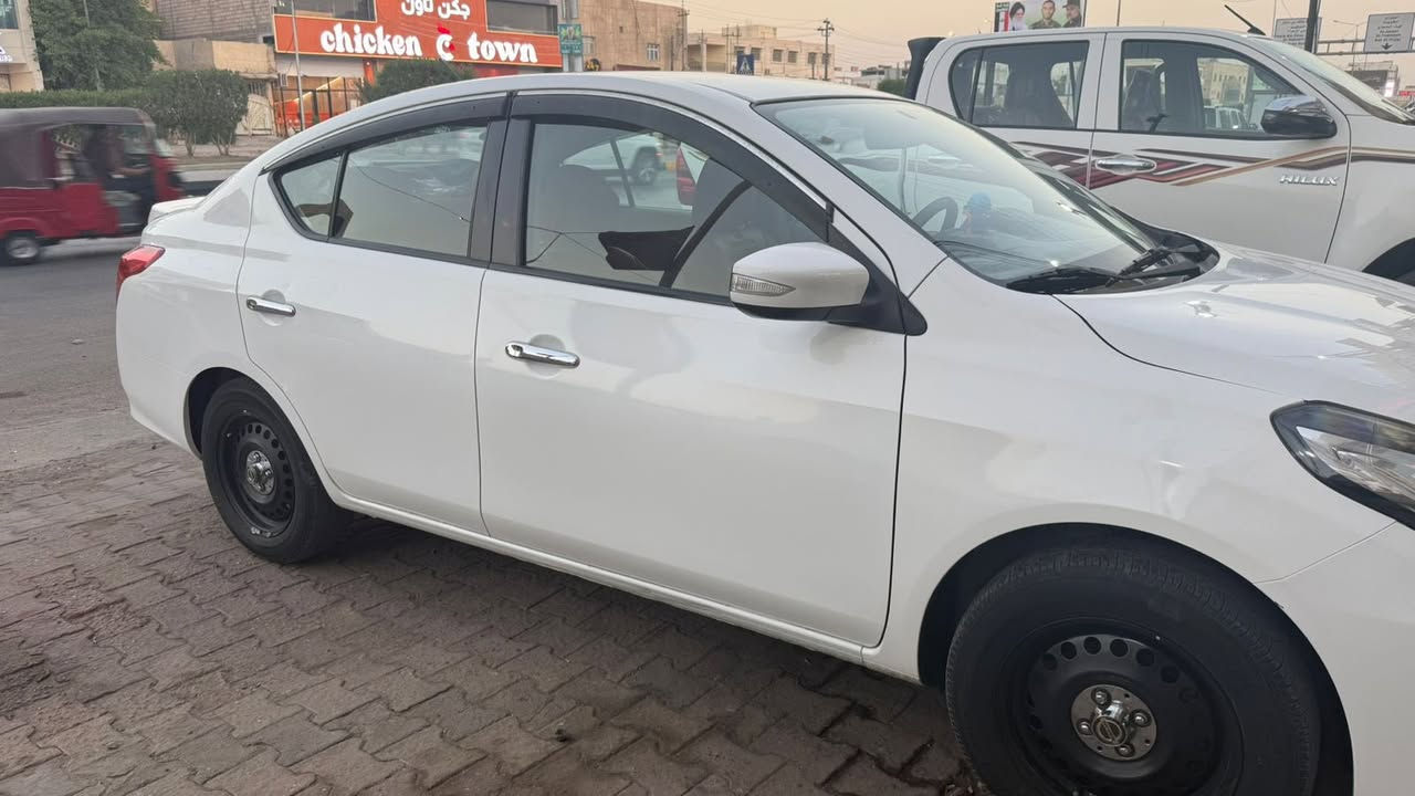 نيسان سني مصري 2023 مكفوله //ماشيه 75 الف //سعرها 118 ورقه
***********
