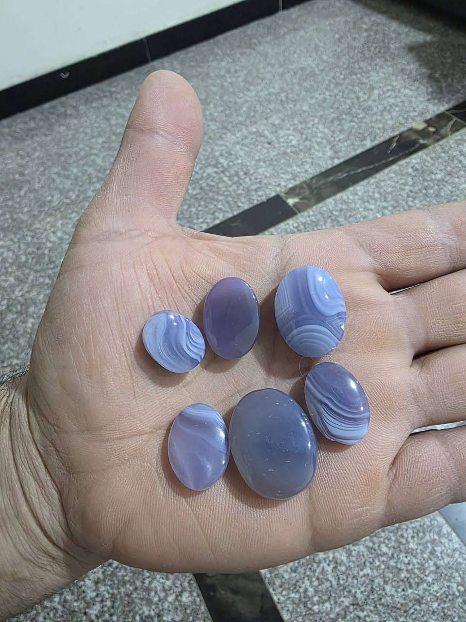 مجموعه أحجار ذمه يماني أصلي
كل مجموعه وسعرها والشراي يتفضل خاص


**إذا كنت صاحب هذا الإعلان وتريد حذفه لأي سبب، رجاءا أرسل رسالة إلى الدعم الفني**