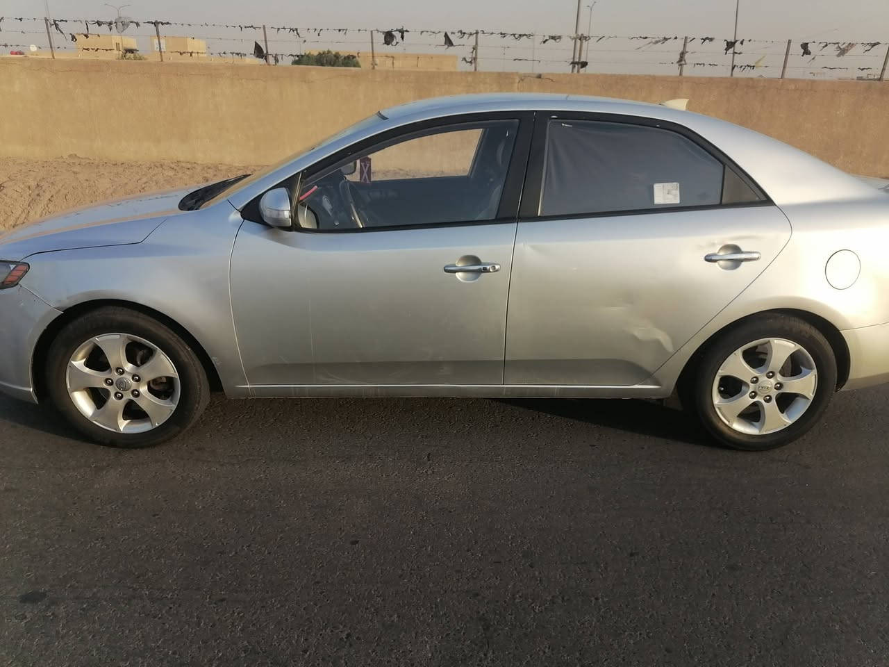 من رخصه الادمن 
سيراتو موديل 2011 ادوووات ادوووات 
گصه وحده.. 
حداديه طوبه وجاهزه
كير ومحرك جاهزات 
السياره بالبصرة 
الاتصال وتساب ***********
السعر 40$
