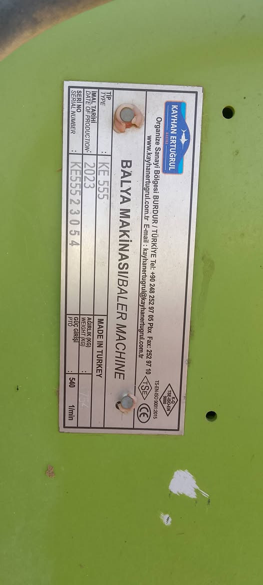 سلام عليكم للبيع كابسه قرش موديل 23 اخت الجديده شوفت عينك رجاان المو شراي لايتعبني الاستفسار اتصل على رقم ***********
