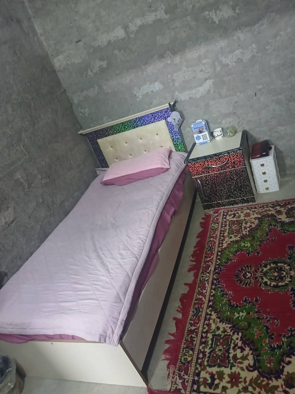 للبيع غرفة نوم ابو نفر جديد مابي اي كسر متكون من تخت ميز تواليت كنتور بابين و كمدينه السعر 225وبي مجال بسيط العنوان الموصل حي الصدام للاستفسار خاص #الموصل #الجميع #المتابعين #للبيع


**إذا كنت صاحب هذا الإعلان وتريد حذفه لأي سبب، رجاءا أرسل رسالة إلى الدعم الفني**