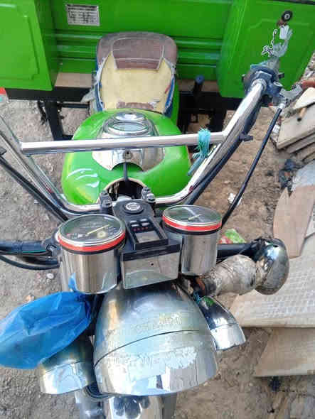 سلام عليكم ستوته البيع ميديل 21 بغداد الولدايه 
***********  سعر 1750وبيه مجال حك جيه
