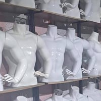 ٨٧ قطعة • الصدر • ديكور