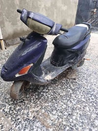 فراشة • عاطلة • البصرة