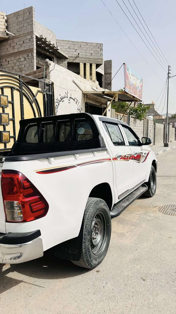 السلام عليكم ورحمه الله وبركاته
تيوتا هايلوكس فلاونزا   
بيها مدكر اما مي مصبوغ فقط بدون ضرر ولا معجون 
وبيه مكان بارد يم الدعاميه الخلفيه  +الباب الخلفي 
رقم جديد اربيل هزه جديده سنويه جديده موديل 2018 اوتماتيك حداده جديده توني مسويها 
محركها كاز بيها تبخير كلش كلش قليل من القبق مال الدهن بدون تنقيص ولا دخان ابيض كل الگاز هالشكل لكن انا اذكرها كل شي مذكور لئن بيع مستعجل واريد ابيع
السياره جاهزه وجديده السعر 210 وبيها مجال كلش بسيط 
السونار مرفق مع الصور 
 
عنوان السياره البصره الزبير 
***********
