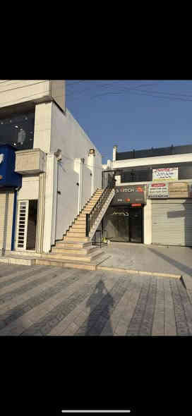 للإيجار طابق ثاني مساحته الكليه٢٣٥ وواجهة 11 متر، يتكون من قاعه مغلقه١٦٥م و قاعه مفتوحه ٧٠م في شارع تفاحة – الصليخ 600، موقع راقٍ وحيوي جدًا يناسب جميع الأنشطة التجارية مثل:
🏥 عيادة – 🏢 مكتب – 💇‍♀️ مركز تجميلي – 🛍️ معرض
🔹 موقع مميز على الشارع العام
🔹 مساحة واسعة وتصميم عملي
🔹 طابق منفصل بالكامل وجاهز للتأجير
📞 للاستفسار والمزيد من التفاصيل يرجى الاتصال على
***********
***********
