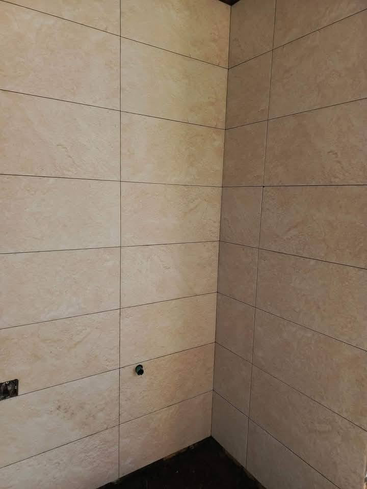 حياكم الله شغل درجه اولى متفرغ حاليا ***********
