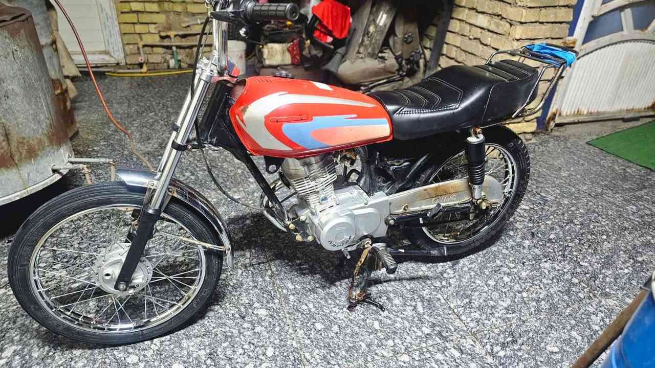 سلام عليكم دراجه للبيع دراجه خير من الله السعر575وبيها مجال ***********
