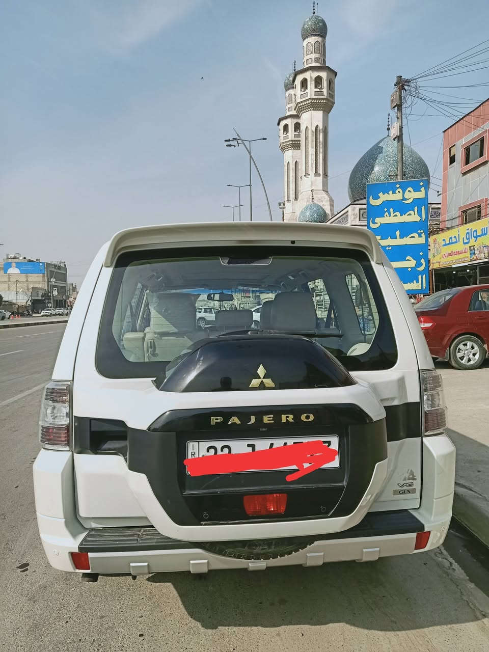 السلام عليكم سياره باجيرو حبتور سياره جديده للبيع موديل2017
ماشيه 81 رقم شمالي اربيل
 والاستفسار على هذا الرقم ***********
