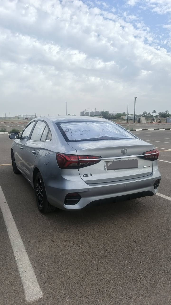 🚘 إم جي 5 بلس LUX موديل 2025 📍 بغداد
للبيع MG 5 Plus فل أوبشن فئة LUX، سيارة نظيفة جداً  وبوكالتها.
✅ موديل 2025
✅ ماشية 9 آلاف كم فقط
✅ محرك 1.5 بنزين
✅ أوتوماتيك
✅ مواصفات خليجي
✅ لون سلفر
✅ جلد 
✅ كلين تايتل
المواصفات: ✔ فتحة سقف
✔ بصمة وتشغيل ذكي
✔ شاشة ولوحة قيادة رقمية
✔ LED أمامي
✔ مثبت سرعة
✔ فرامل إلكترونية (EPB)
✔ Auto Hold (تعليق تلقائي)
✔ كاميرات وحساسات
✔ مكيف ممتاز واقتصادية بالوقود
💰 السعر: 19 مليون قابل للتفاوض ***********
السيارة جاهزة للفحص بأي مكان، وما تحتاج أي مصروف. الله يبارك لصاحب النصيب.
