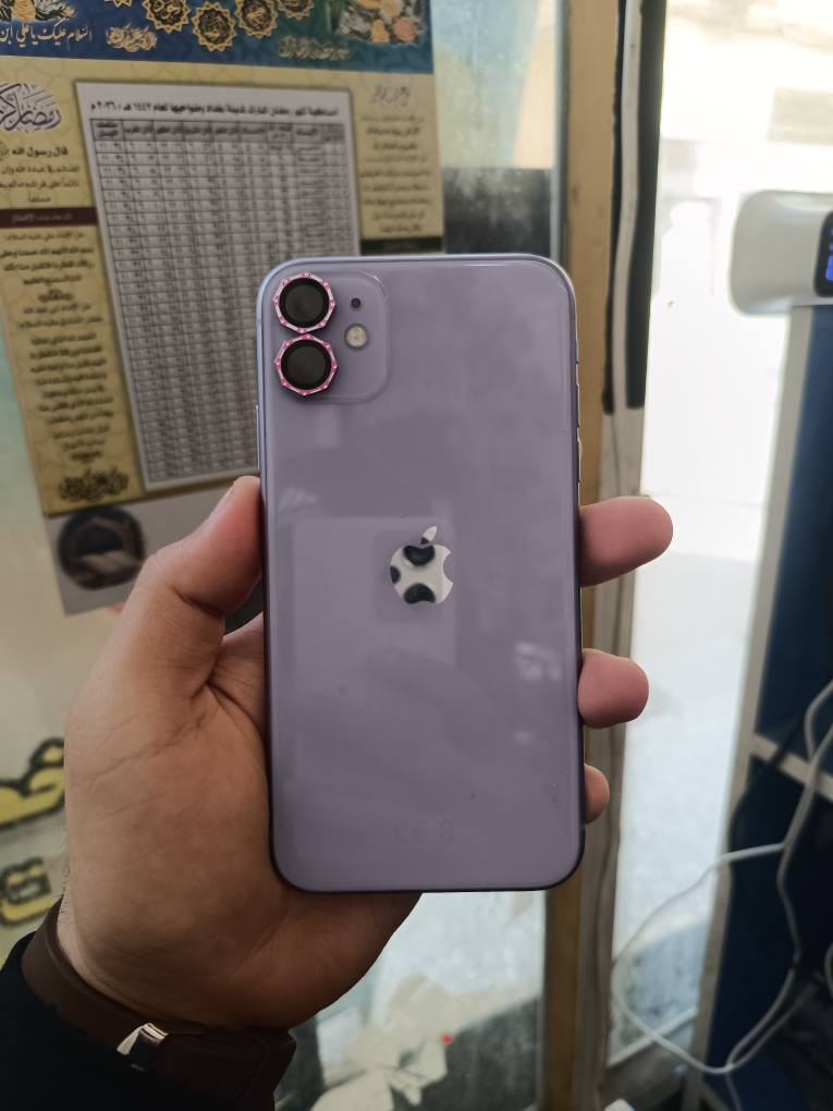 سلام عليكم ايفون 11عادي ذاكرة 64 مبدل فقط بطارية 96%اصلية شحنة يخبل كامرات واضحة فقط فيس ايدي واكف يحتاج برمجة بشرط شاشتة فقط بي شخطين بشاشة ممأثرات شاشة  بلادية ممبدلة تفحص وتاخذه اكرر شاشة بلادية ممبدلة اكرر ممبدلة فقط بطارية مبدلة اصلية شحن كلش ممتاز وياه عدسات وكفرات اثنين وبي لزكة حماية اصلية للبيع فقط السعر 160الف وبي مجال للشراي العنوان بغداد الشعلة الخطيب ***********واتساب او خاص.. 🖤 بغداد, العراق
