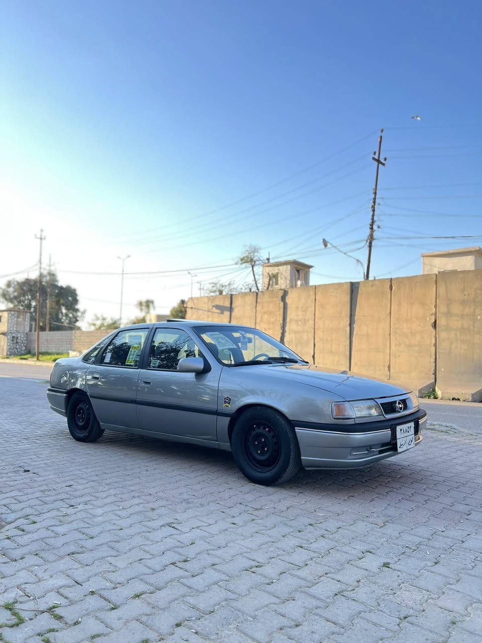 🚘اوپل فيكتر موديل 1992محرك 18 گير أوتوماتيك گير ومحرك شرط اوروپي تاخم تايرات جديد صدر كول جديد كهربائيات عام شغال سياره صبوخ عام جمالية بدو ضرب قوي مواصفات گير أوتوماتيك ABSقوفل مركزي و سلايت سيارة جاهز مابيه نقص كول شرط سيار بسمي شرط تحويل خرامات سعره 39💵بيه مجال راقم موبيل ***********
