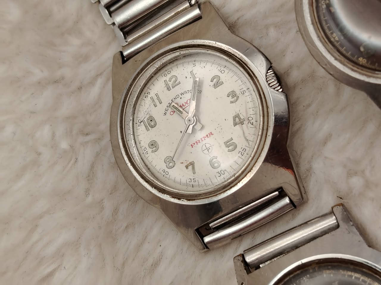 شلعة ويست اند ٦ قطع نصب تكويك
اقطارهن ٣١ - ٣٣

للأستفسار خاص..


**إذا كنت صاحب هذا الإعلان وتريد حذفه لأي سبب، رجاءا أرسل رسالة إلى الدعم الفني**