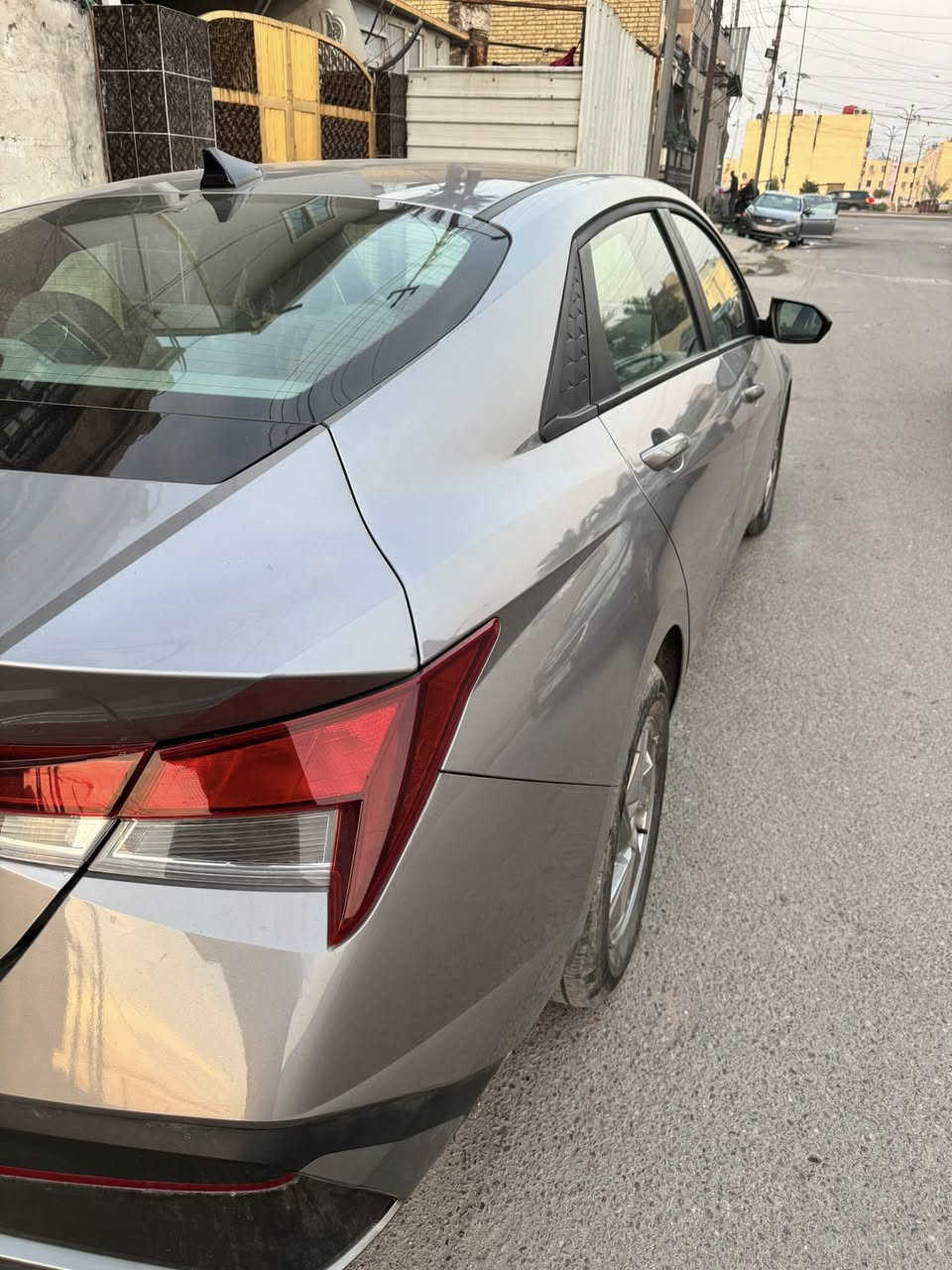 سلام عليكم  للبيع
هونداي النترا 2025وارد أمريكي   🇺🇸 

حادث جاملغ خلفي ايسر بدون ايرباك  

مكاني بغداد 

***********

محرك 2000 دوش المرغوب 

الموصفات 🔻

🔴 دخول مفتاح 🔑 

🔴 فول تحكم ستيرن جهتين

🔴 شاشة كار بلي 

🔴 كامرة خلفية دوارة 

🔴 رادار امامي 

🔴 رادر جانبي 

🔴 رادر خلفي 

🔴 تحديد مسار 

🔴 مثبت سرعة 

🔴 نقطة عمياء 

🔴 بريك تفاعل اوتتماتيك اثناء اقتراب من الجسم

🔴 انظمة قياده Drive mode ثلاث وضعيات 

🔴  لايت حاجب لد

🔴 نظام abs

✅السعر 178
