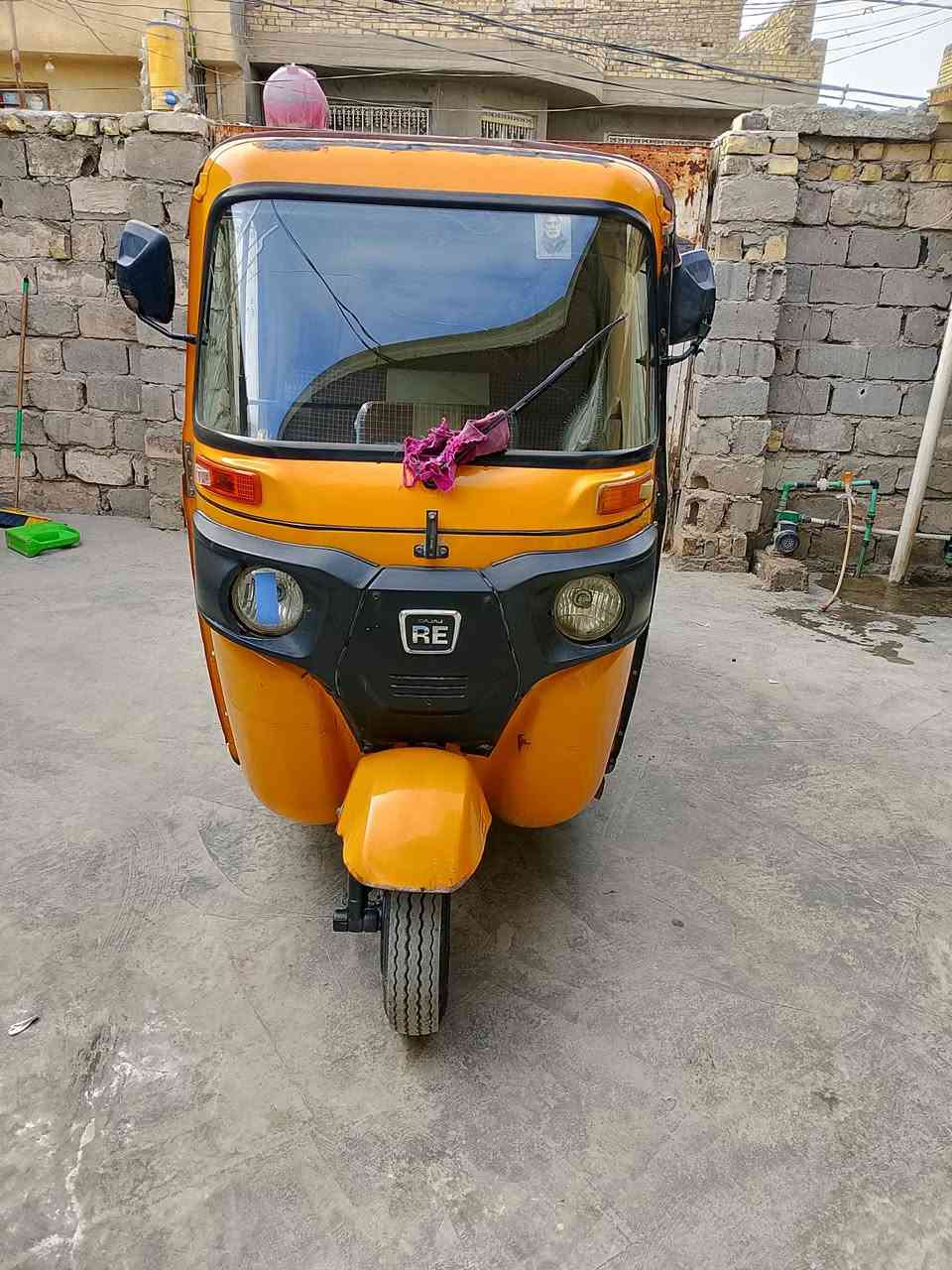 سلام عليكم 
تكتك للبيع 
الموديل 2020/10
اوراق اصولي 
جادر/ تايرات جديدات 
مامتواجد عل فيس 
للاتصال/ ***********
