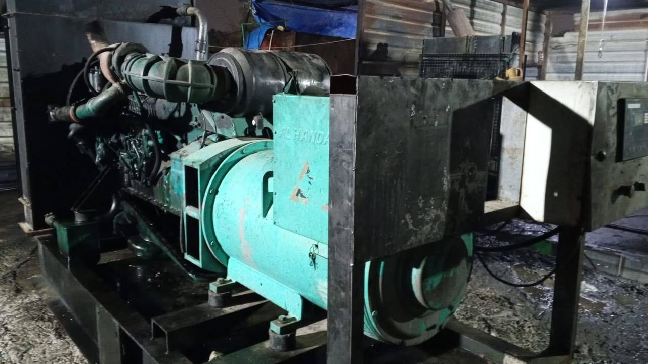 البيع راس توليد ٣٥٠ مامفتوح كامله شاصي راديتر مكيمه طلع بيع طكطكه السعر ٤٥ بيه مجال *********** / ***********
